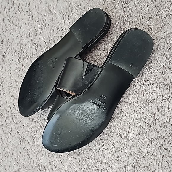 Charles David Siamese Slide Sandal - Picture 3 of 6